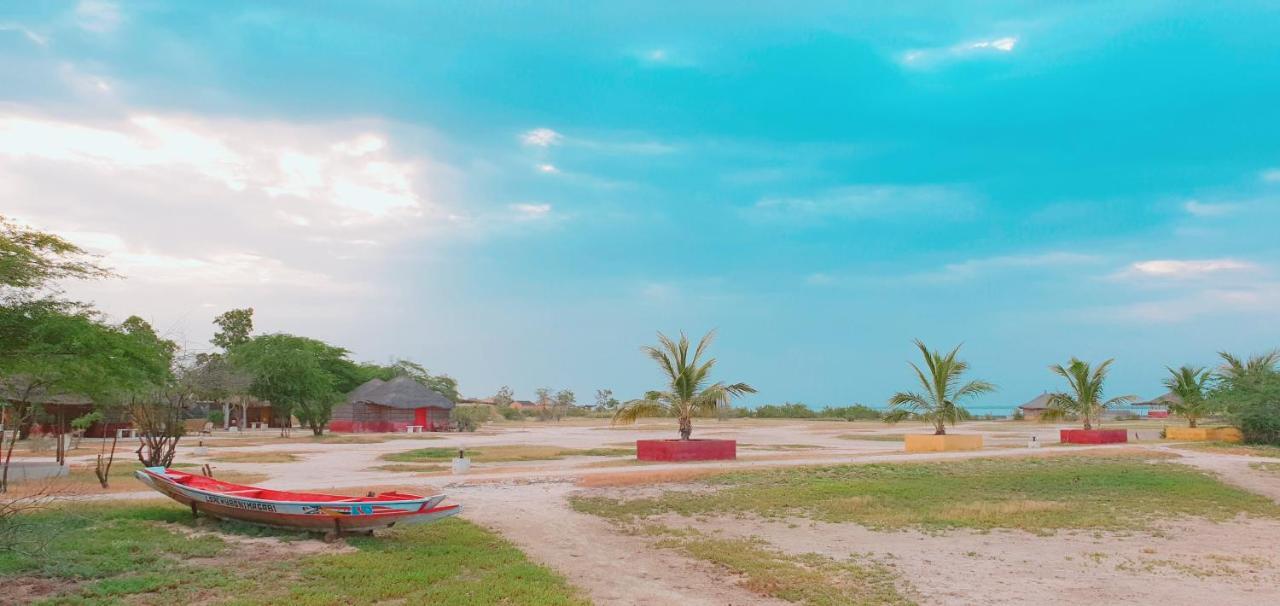 Campement Hakuna Lodge Mar Lodj 外观 照片